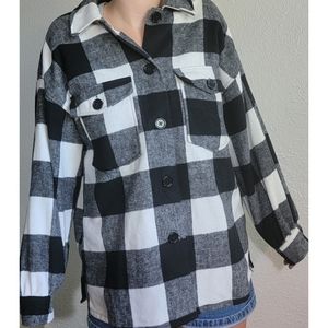 Womens size medium forever 21 flannel coat